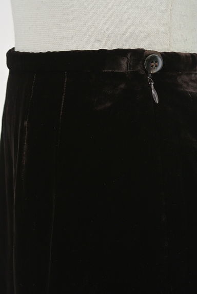 TRUSSARDI（トラサルディ）の古着「膝上丈ベロアスカート（スカート）」大画像４へ