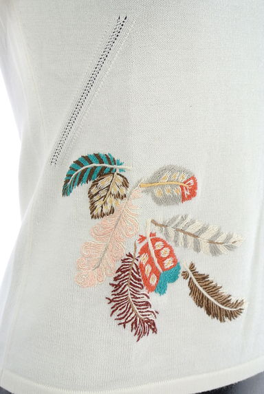 KEITA MARUYAMA（ケイタマルヤマ）の古着「フェザー刺繍Ｖネックニット（ニット）」大画像５へ
