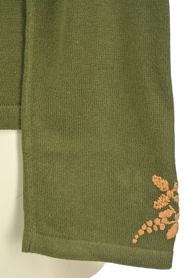 KEITA MARUYAMA（ケイタマルヤマ）の古着「花柄刺繍ニットカーディガン（カーディガン・ボレロ）」大画像５へ