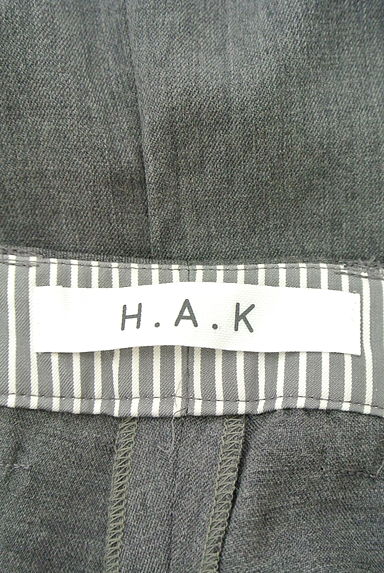 H.A.K（ハク）の古着「タッククロップドパンツ（ショートパンツ・ハーフパンツ）」大画像６へ