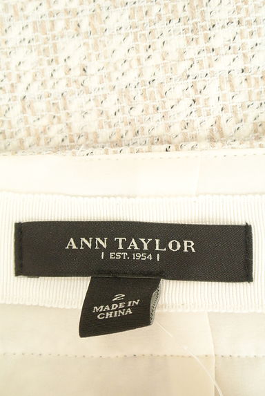 ANN TAYLOR（アンテイラー）の古着「膝丈ツイードフリンジタイトスカート（スカート）」大画像６へ