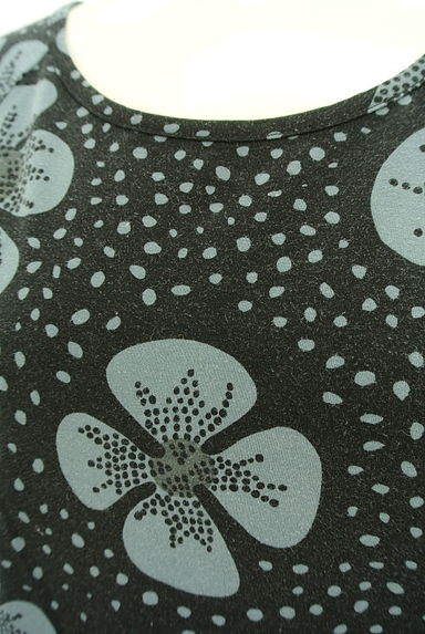 marimekko（マリメッコ）の古着「花柄ビッグポケットワンピース（ワンピース・チュニック）」大画像４へ