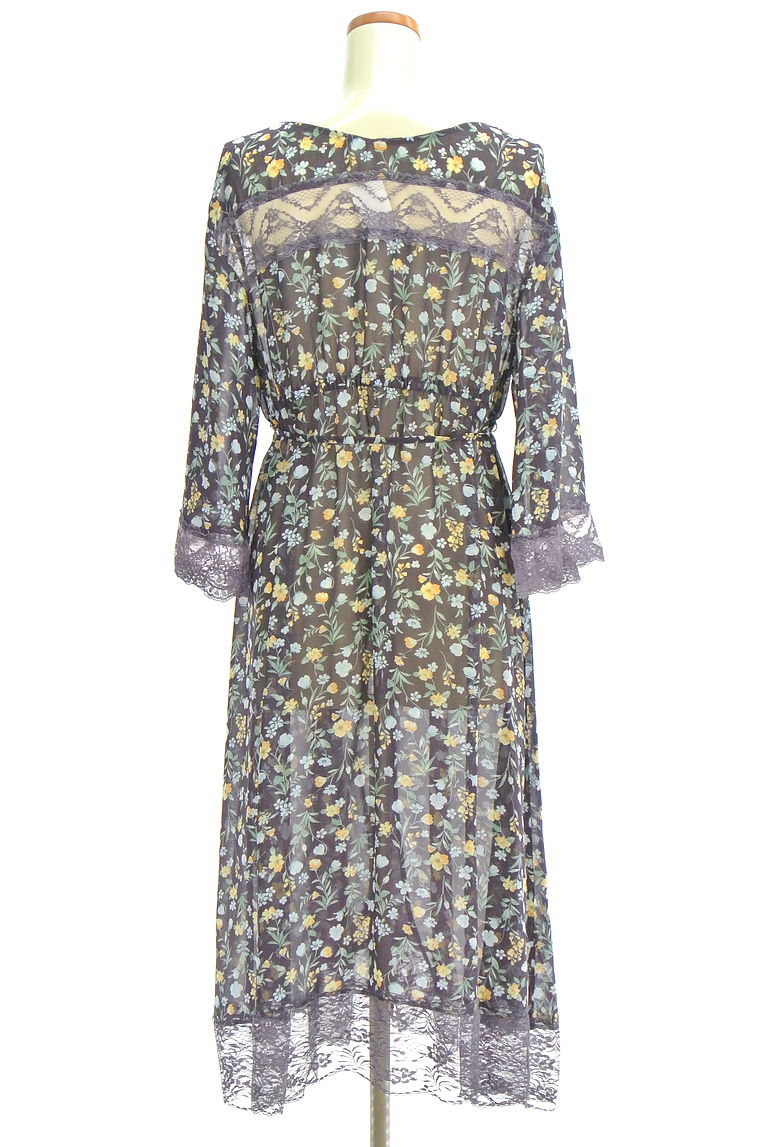 JILL by JILLSTUART（ジルバイジルスチュアート）の古着「商品番号：PR10223681」-大画像2