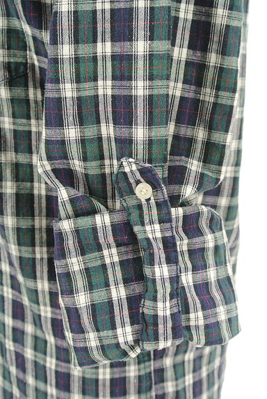 AZUL by moussy（アズールバイマウジー）の古着「チェック柄コットンシャツ（カジュアルシャツ）」大画像４へ