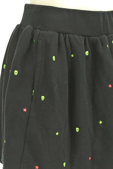 X-girl（エックスガール）の古着「ネオンポップ刺繍ミニスカート（ミニスカート）」大画像４へ