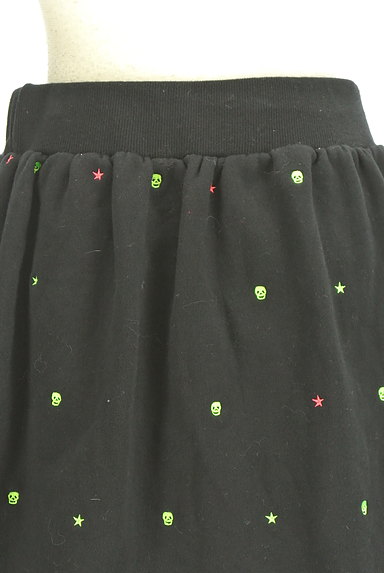 X-girl（エックスガール）の古着「ネオンポップ刺繍ミニスカート（ミニスカート）」大画像５へ