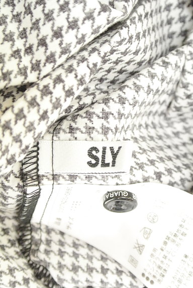 SLY（スライ）の古着「バックリボンコンパクト７分袖シャツ（カジュアルシャツ）」大画像６へ