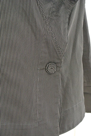HIROKO KOSHINO（ヒロココシノ）の古着「ストライプ柄デザインジャケット（ジャケット）」大画像４へ