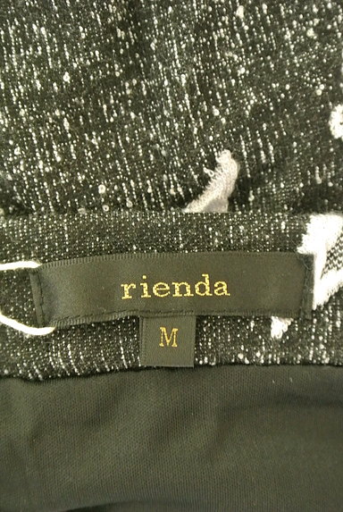 rienda（リエンダ）の古着「モノトーン花柄タイトスカート（ミニスカート）」大画像６へ