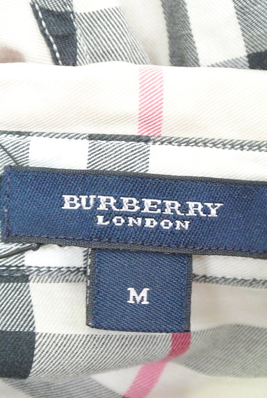 BURBERRY（バーバリー）の古着「レディライクなチェック柄シャツ（カジュアルシャツ）」大画像６へ