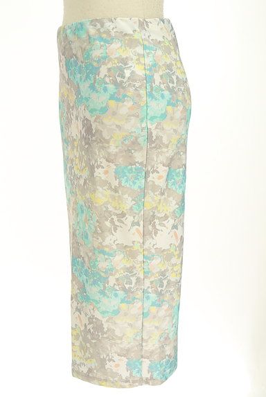 PATRIZIA PEPE（パトリッツィアペペ）の古着「花柄タイトミモレスカート（スカート）」大画像３へ