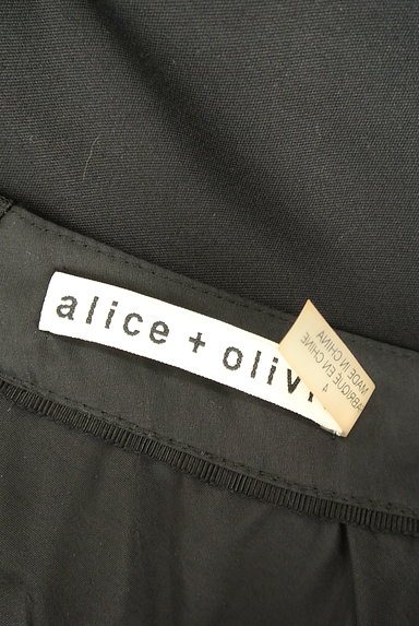 alice+olivia（アリスオリビア）の古着「裾シースルー膝丈フレアスカート（スカート）」大画像６へ