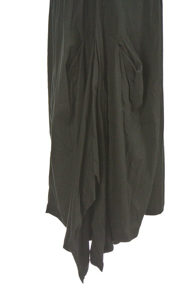 ATSURO TAYAMA（アツロウ　タヤマ）の古着「変形ヘムライン大人モードスカート（スカート）」大画像４へ