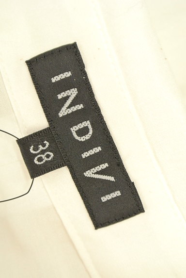 INDIVI（インディヴィ）の古着「シンプルシアーシャツ（カジュアルシャツ）」大画像６へ