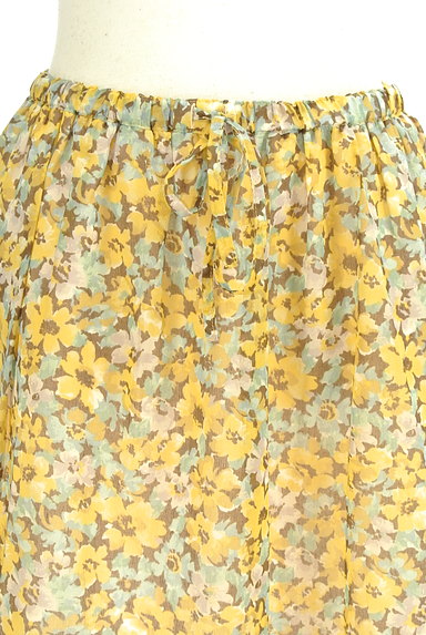 Te chichi（テチチ）の古着「花柄シアーフレアスカート（スカート）」大画像４へ