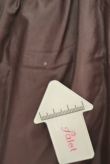 Jocomomola（ホコモモラ）の古着「ウエストギャザーレザースカート（スカート）」大画像５へ