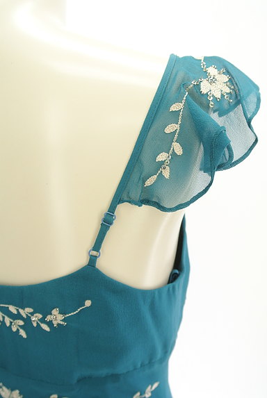 MAITRESSE（メトリーゼ）の古着「花刺繍シルクドレス（ワンピース・チュニック）」大画像５へ