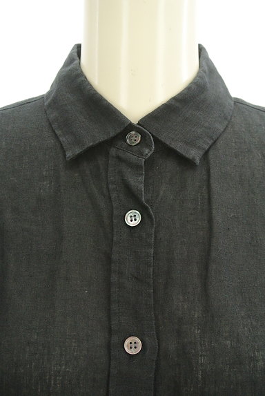 23区（２３ク）の古着「リネン素材のナチュラル長袖黒シャツ（カジュアルシャツ）」大画像４へ