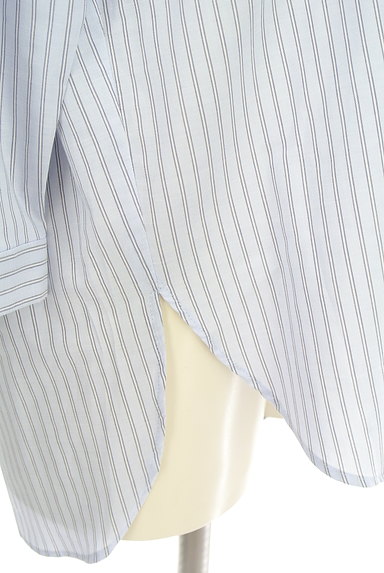 LAUTREAMONT（ロートレアモン）の古着「袖バックルストライプ抜き襟カットソー（カットソー・プルオーバー）」大画像４へ