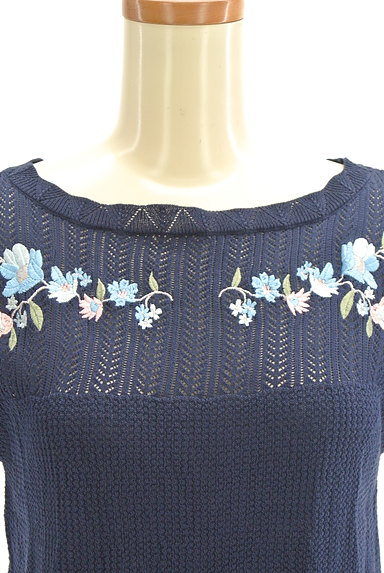 Couture Brooch（クチュールブローチ）の古着「花刺繍フレンチスリーブニット（ニット）」大画像４へ