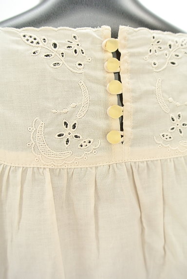 Te chichi（テチチ）の古着「カットワーク刺繍コットンプルオーバー（カットソー・プルオーバー）」大画像５へ
