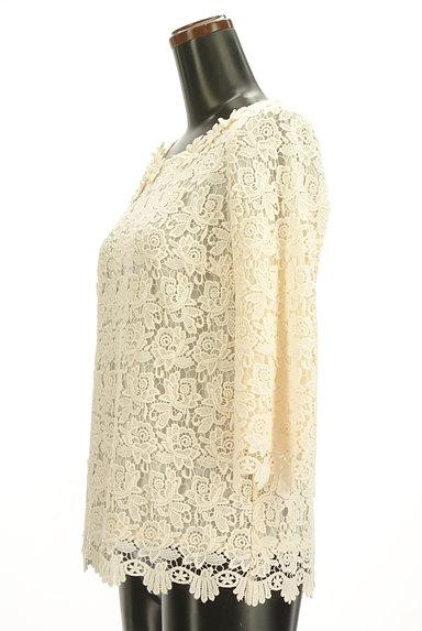 JUSGLITTY（ジャスグリッティー）の古着「総花柄刺繍スカラップ７分袖カットソー（カットソー・プルオーバー）」大画像３へ