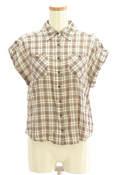Te chichi（テチチ）の古着「チェック柄フレンチ半袖シャツ（カジュアルシャツ）」大画像１へ