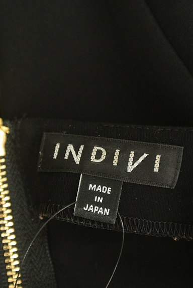 INDIVI（インディヴィ）の古着「後ろファスナー半袖カットソー（カットソー・プルオーバー）」大画像６へ