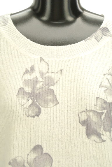 MERCURYDUO（マーキュリーデュオ）の古着「シック花柄プリント長袖ニット（ニット）」大画像４へ