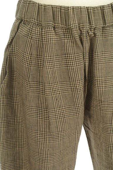 Cloth&Cross（クロス＆クロス）の古着「チェック柄リネンテーパードパンツ（パンツ）」大画像４へ