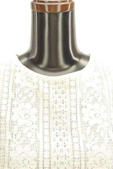 Couture Brooch（クチュールブローチ）の古着「フロントレースカットソー（カットソー・プルオーバー）」大画像４へ