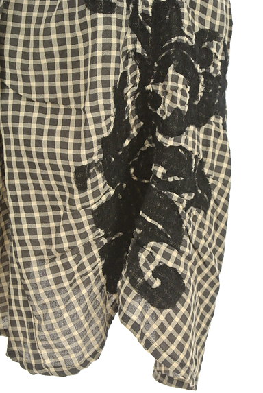 ISSEY MIYAKE（イッセイミヤケ）の古着「チェック柄ラップロングスカート（ロングスカート・マキシスカート）」大画像５へ