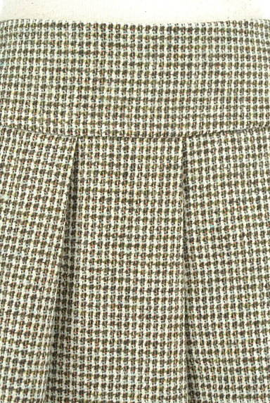 Couture Brooch（クチュールブローチ）の古着「タックフレア膝上スカート（スカート）」大画像４へ