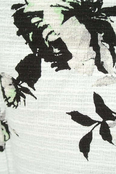 Lilidia（リリディア）の古着「花柄ショート丈フレンチカットソー（カットソー・プルオーバー）」大画像５へ