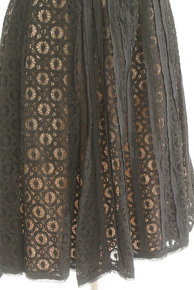 BCBG MaxAzria（ビーシービージーマックスアズリア）の古着「総刺繍レースフレアひざ丈ワンピース（ワンピース・チュニック）」大画像５へ