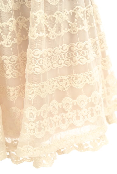 LIZ LISA（リズリサ）の古着「ガーリ刺繍レースミニスカート（ショートパンツ・ハーフパンツ）」大画像５へ