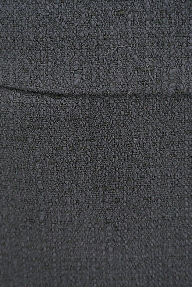 INDIVI（インディヴィ）の古着「裾シアー膝下丈タックスカート（スカート）」大画像４へ