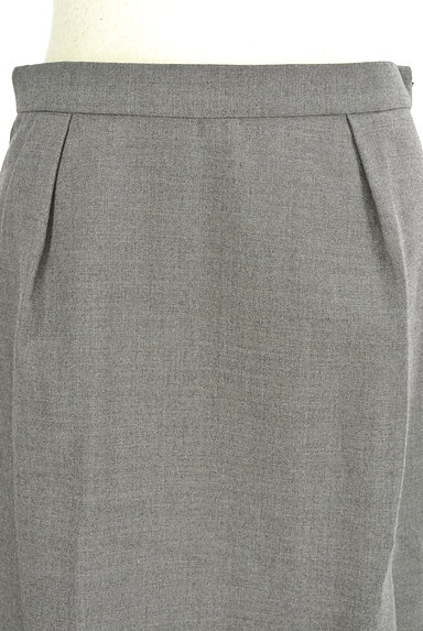 UNITED ARROWS（ユナイテッドアローズ）の古着「シンプル膝下丈タックフレアスカート（スカート）」大画像４へ