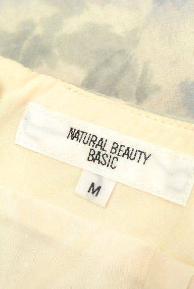 NATURAL BEAUTY BASIC（ナチュラルビューティベーシック）の古着「膝上丈花柄起毛スカート（ミニスカート）」大画像６へ