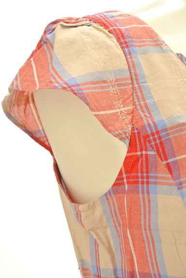 YORKLAND（ヨークランド）の古着「衿フリルチェック柄ペプラムカットソー（カットソー・プルオーバー）」大画像５へ