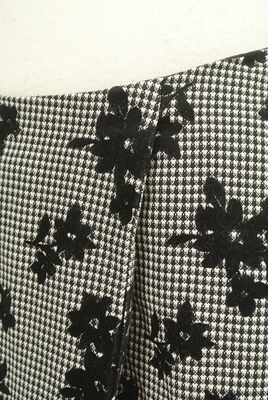 Feroux（フェルゥ）の古着「千鳥格子×フロッキースカート（ショートパンツ・ハーフパンツ）」大画像４へ