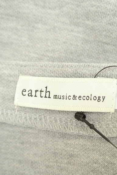 earth music&ecology（アースミュージック＆エコロジー）の古着「花ビジュー刺繍プルオーバー（カットソー・プルオーバー）」大画像６へ