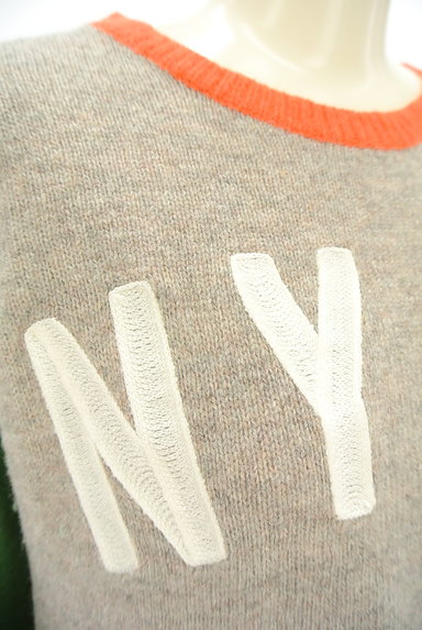CUBE SUGAR（キューブシュガー）の古着「マルチ切替ロゴ刺繍ニットセーター（セーター）」大画像４へ