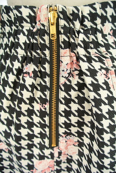 LIZ LISA（リズリサ）の古着「レースアップ花柄ミニスカート（ミニスカート）」大画像５へ