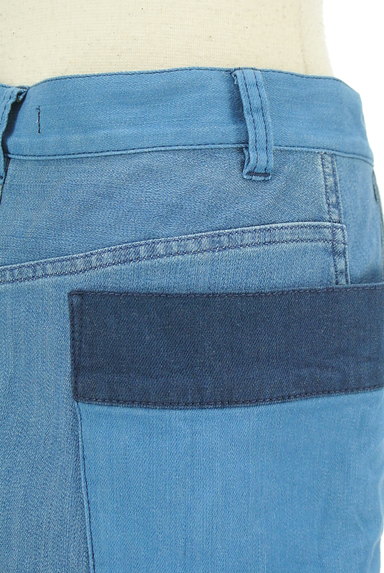 TSUMORI CHISATO（ツモリチサト）の古着「サイドポケット膝丈デニムスカート（スカート）」大画像４へ