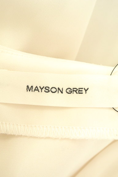 MAYSON GREY（メイソングレイ）の古着「スキッパーカラータックブラウス（カットソー・プルオーバー）」大画像６へ