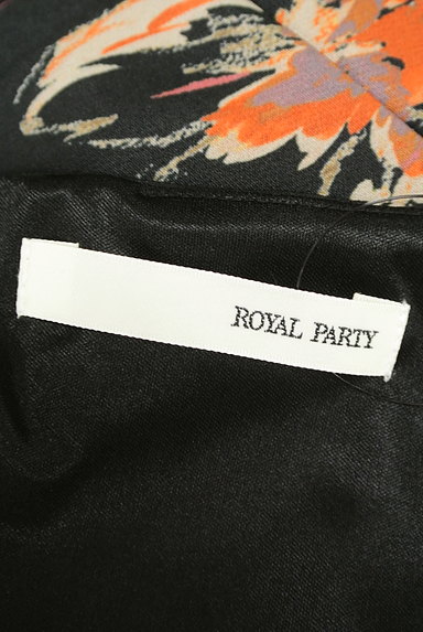 ROYAL PARTY（ロイヤルパーティ）の古着「ツイストリボン膝下丈花柄ワンピース（ワンピース・チュニック）」大画像６へ