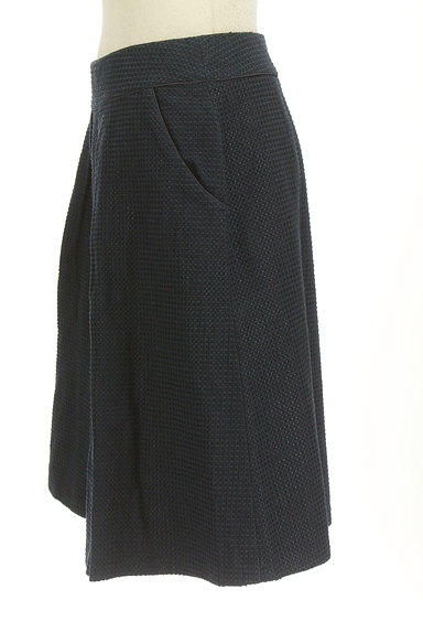 7-ID concept（セブンアイディーコンセプト）の古着「タックフレア膝丈スカート（スカート）」大画像３へ