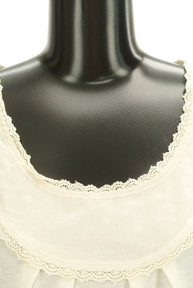 axes femme（アクシーズファム）の古着「裾刺繍フリルロングカットソー（カットソー・プルオーバー）」大画像４へ