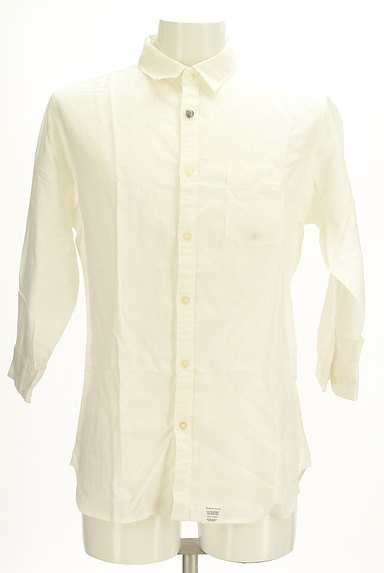 AZUL by moussy（アズールバイマウジー）の古着「ボタンアクセント七分袖シャツ（カジュアルシャツ）」大画像１へ